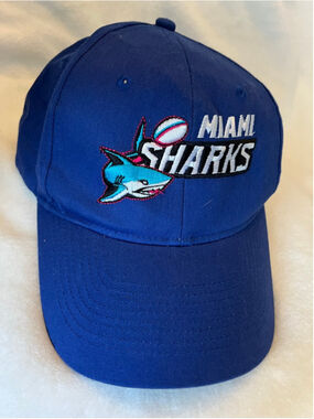 Miami shark hat - adjustable